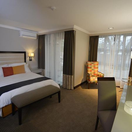 Regent Hotel City กาโบโรเน ภายนอก รูปภาพ